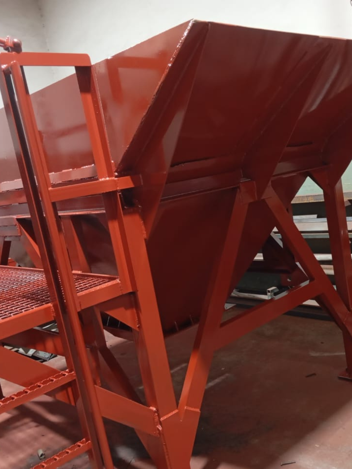Building of a new hopper